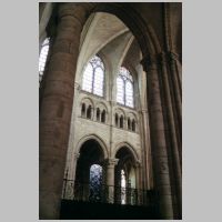 Sens, Kathedrale, Chor, Nordseite, Blick von SW, Foto Heinz Theuerkauf.jpg